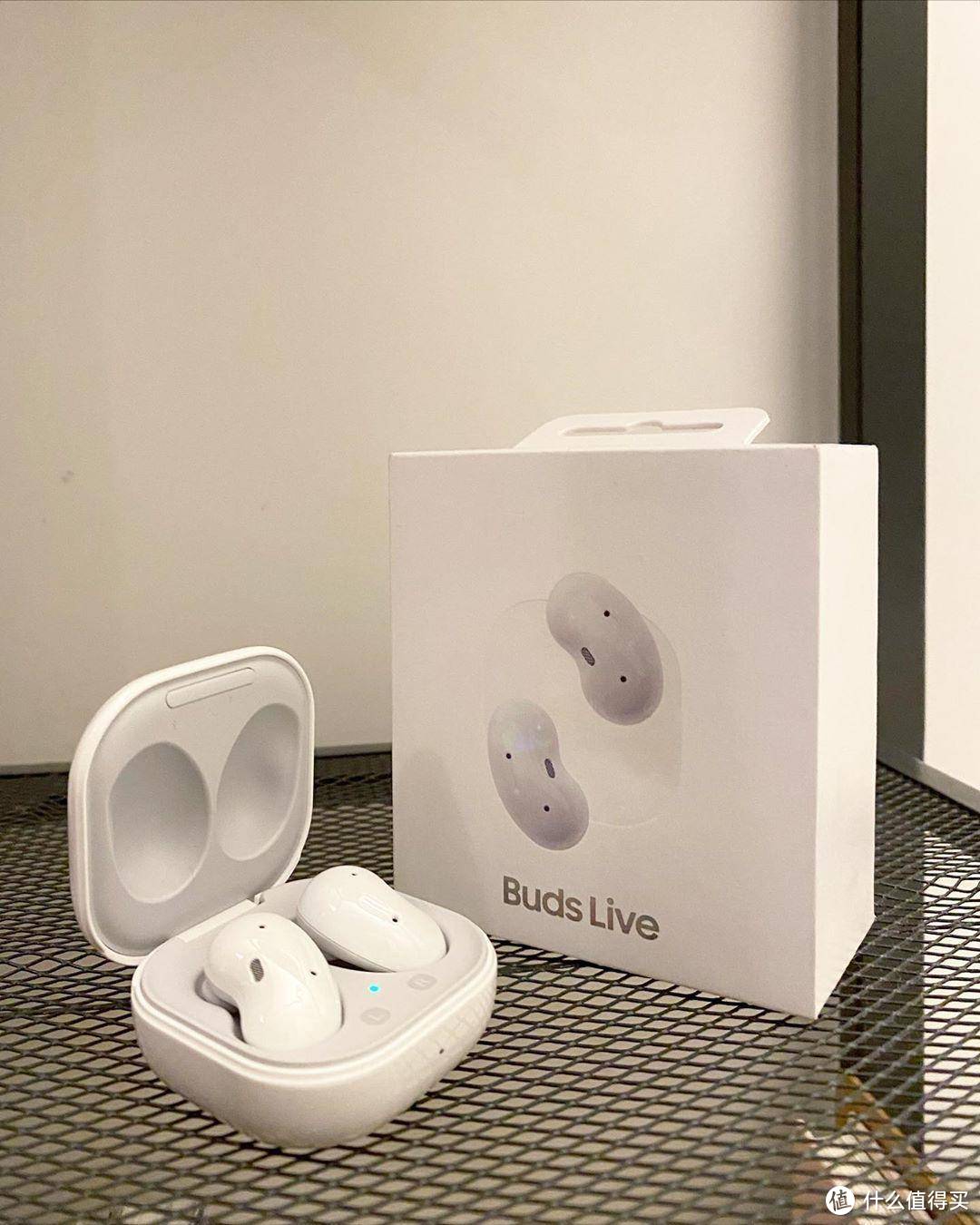 小巧的外观，强大的功能——Galaxy Buds Live主动降噪蓝牙耳机