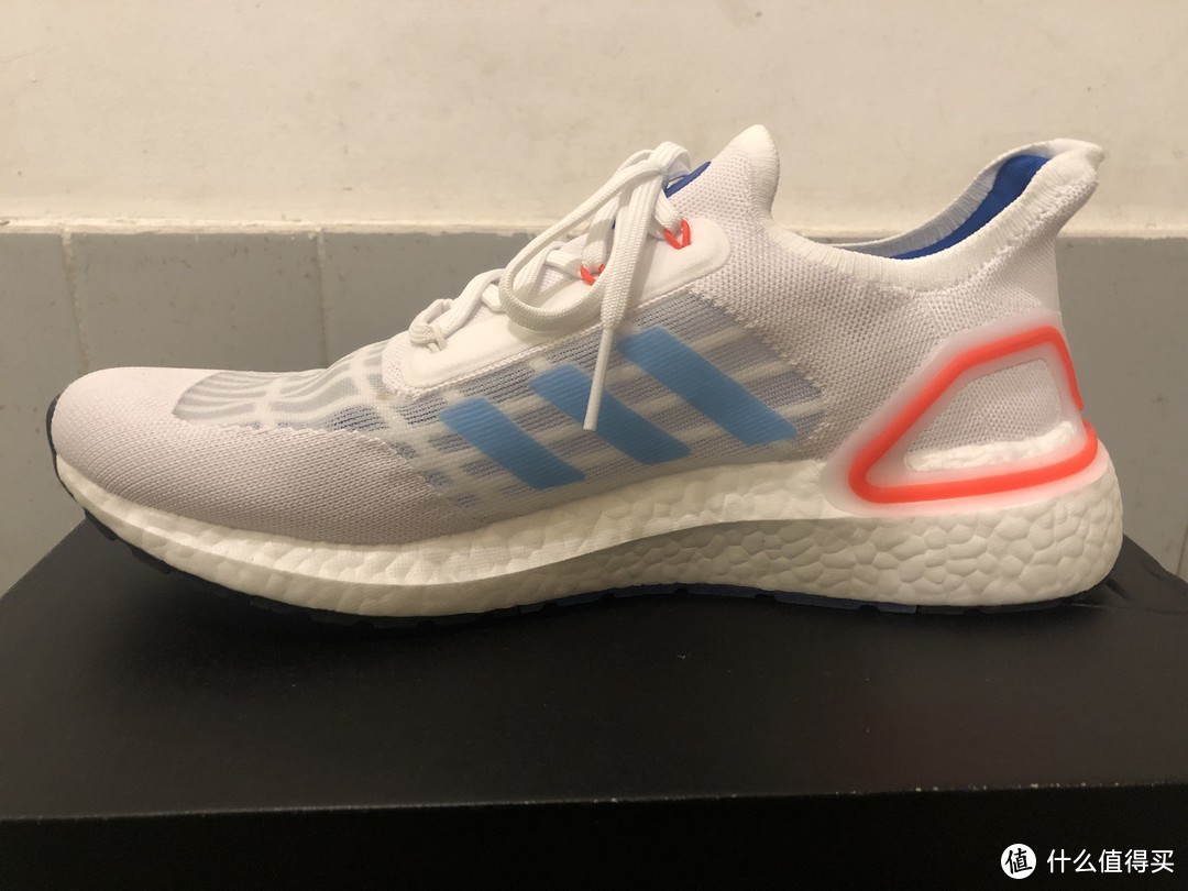 阿迪达斯2020 ULTRABOOST S.RDY跑步鞋晒单