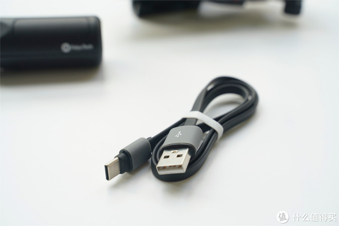 掌中的VLOG神器,飞宇Pocket2可折叠手机稳定器评测