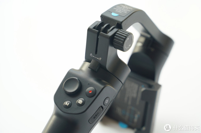 掌中的VLOG神器,飞宇Pocket2可折叠手机稳定器评测
