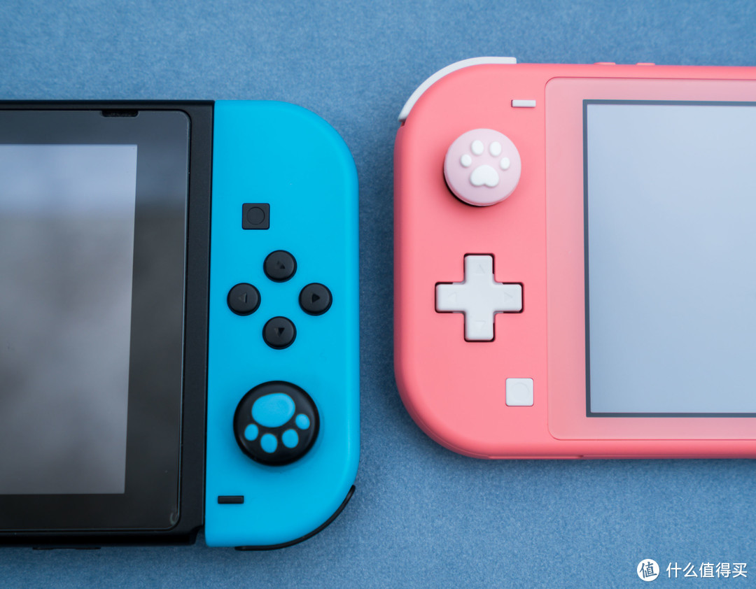 三年前她送我 Switch，今天我送她 Switch lite，这波不亏