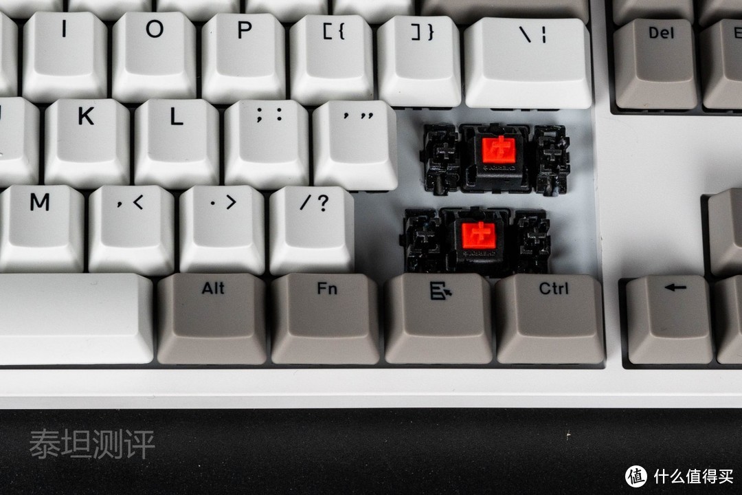 2020机械键盘性价比推荐，国产高端机械键盘新秀——杜伽（DURGOD）K310红轴机械键盘测评