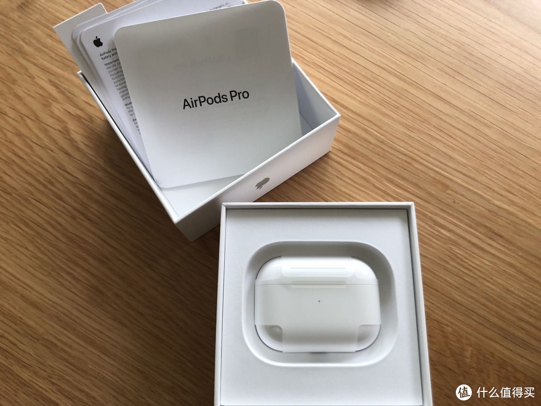 良物的态度：安全下车 AirPods Pro降噪耳机