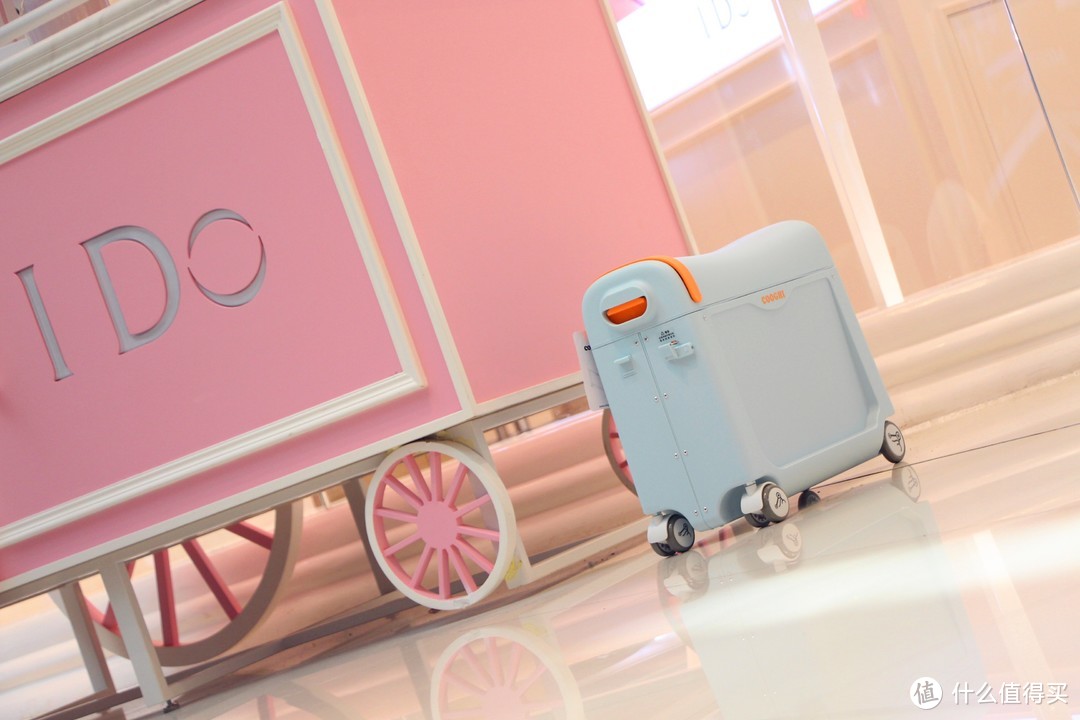 小小旅行家岂能少的了这款遛娃神器·酷骑儿童旅行箱