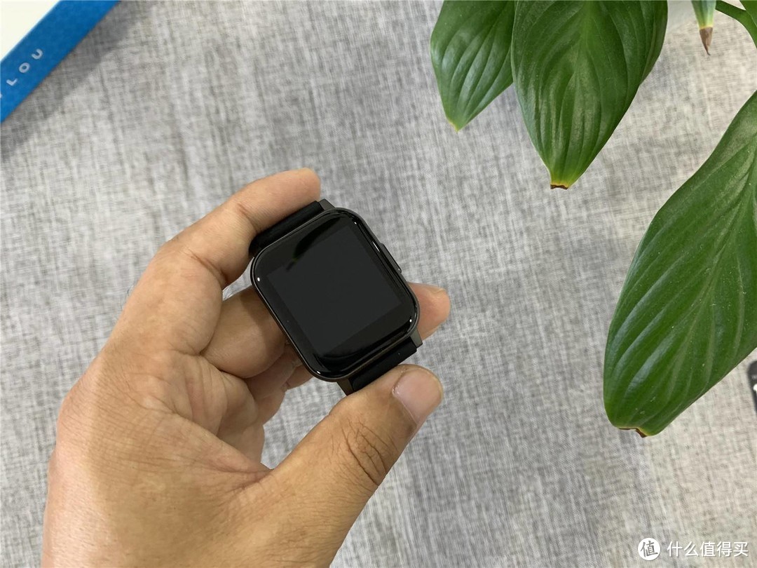 不止颜值，性价耿直：Haylou Smart Watch 2体验