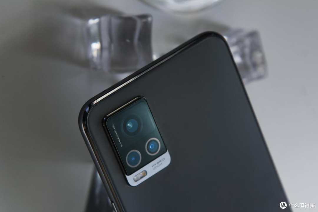 爱自拍的人根本顶不住 5g时代轻薄自拍旗舰vivos7体验评测_手机_什么