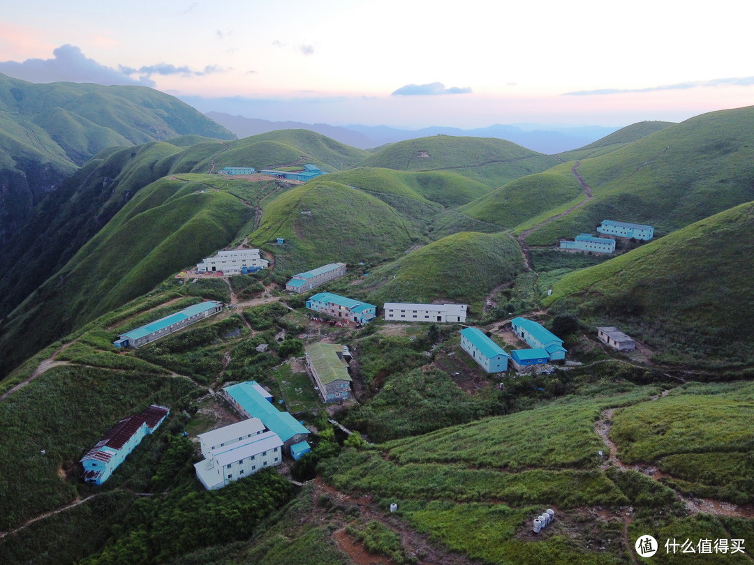 轻装二日武功山徒步 装备选择+徒步心得+风景图+视频