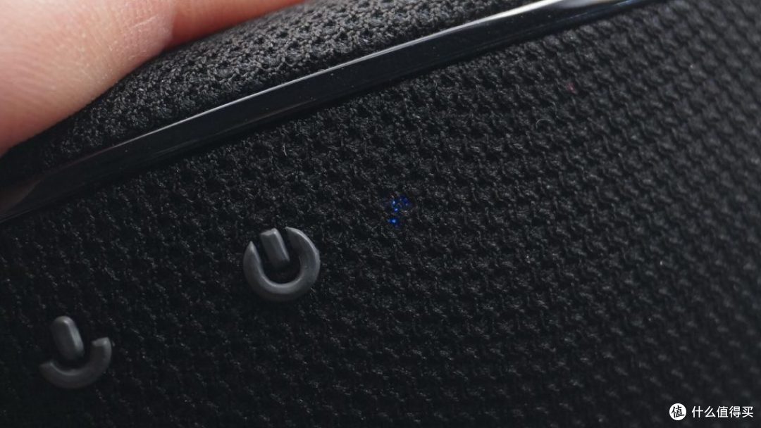 拆解报告:1MORE万魔便携蓝牙音箱