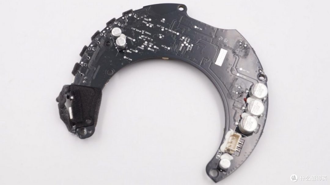 拆解报告:1MORE万魔便携蓝牙音箱