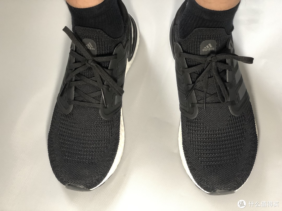 拼多多499元的阿迪达斯 ULTRABOOST20 开箱分享