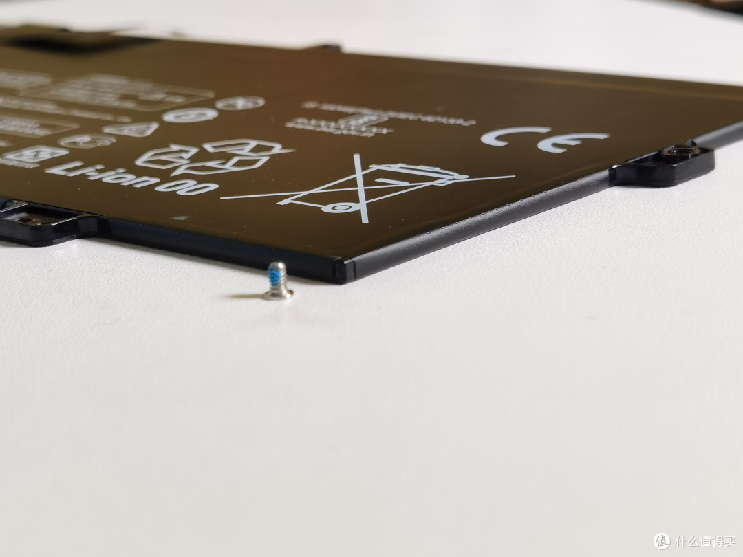 华为matebookx散热触控板探秘
