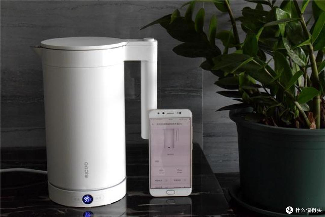 智能家居 篇五:华为荣耀亲选,"施铂"智能恒温电热水壶上手_电热水器