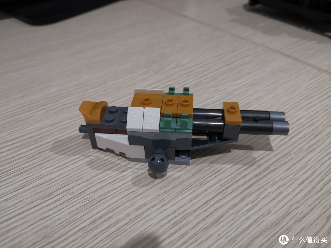 LEGO 幻影忍者系列 70676 劳埃德的泰坦机甲 评测