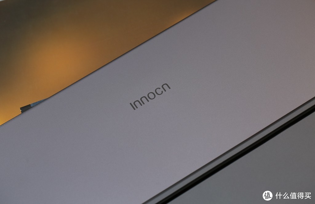 15.6英寸+144Hz+IPS触控， 让小白知道是否需要多屏显示，Innocn便携显示器评