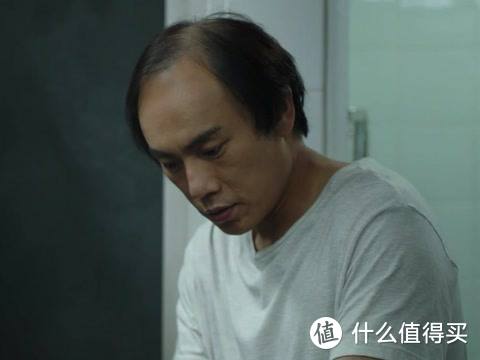 害怕变成张东升？这些洗发水拯救你的秀发