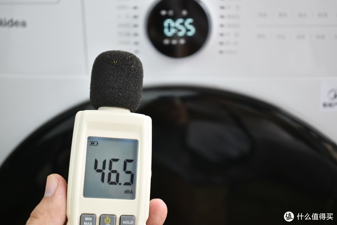 一台优秀的洗衣机是什么样子：美的滚筒洗衣机 MG100V70WD5使用评测 