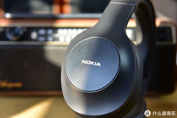 本来以为只是便宜结果游戏也不错诺基亚e1200蓝牙头戴耳机评测