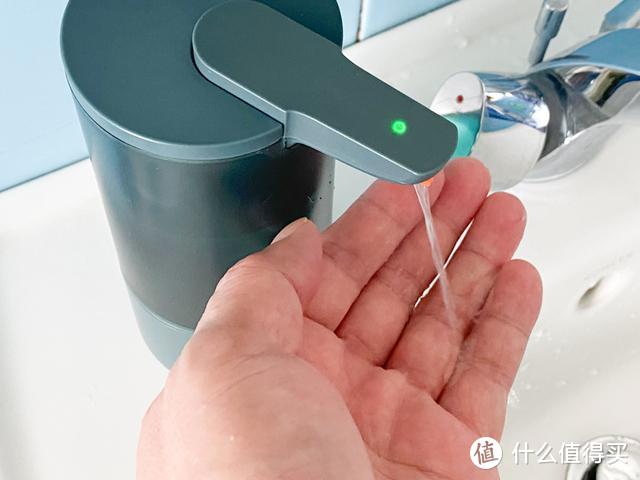 如何洗手更安全？自动出液瑞沃svavo智能感应分配器，使用感受