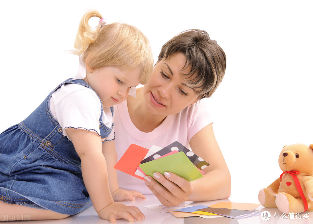 训练1-4岁宝宝精细动作和专注力，推荐这套德国马赛克贴纸书