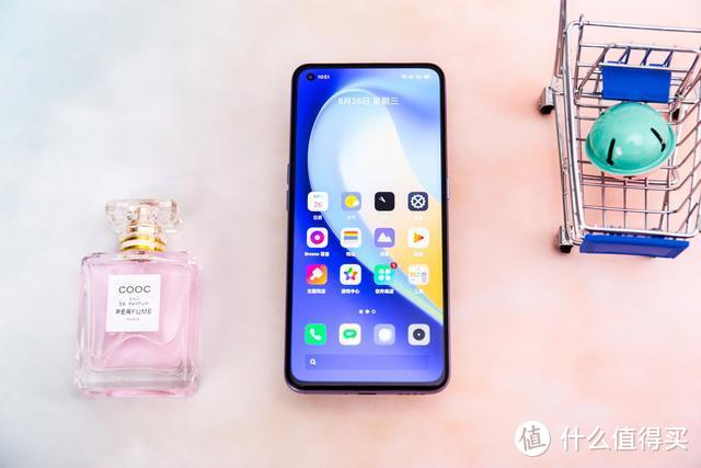 C位敢出色，realme 真我X7 Pro渐变C位色精美图赏