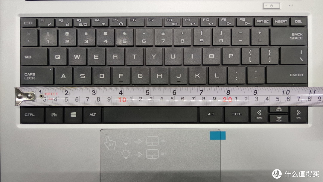 s1 air（s2 air）的键盘尺寸，可以看出按键大小跟code01是一样的，个人感觉air的按键更舒服一些，但是没有背光！！！