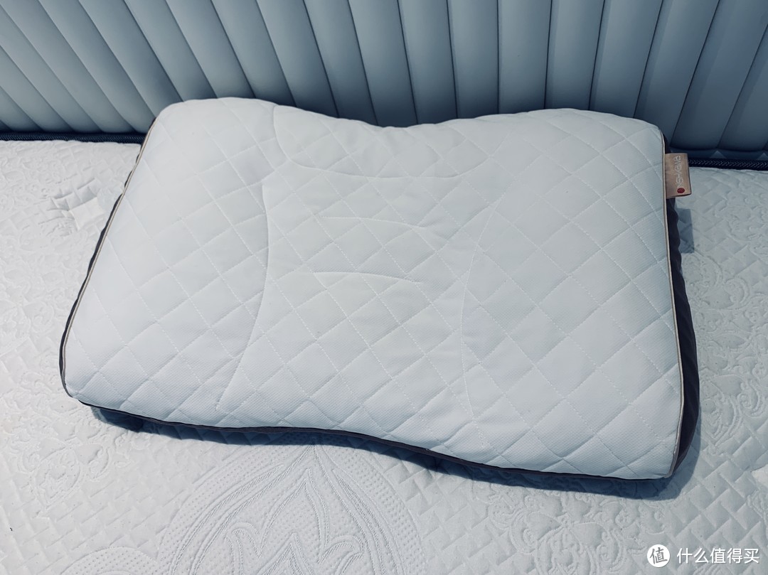 夜夜失眠，挑枕头挑到眼花？教你如何正确选择合适的枕头！