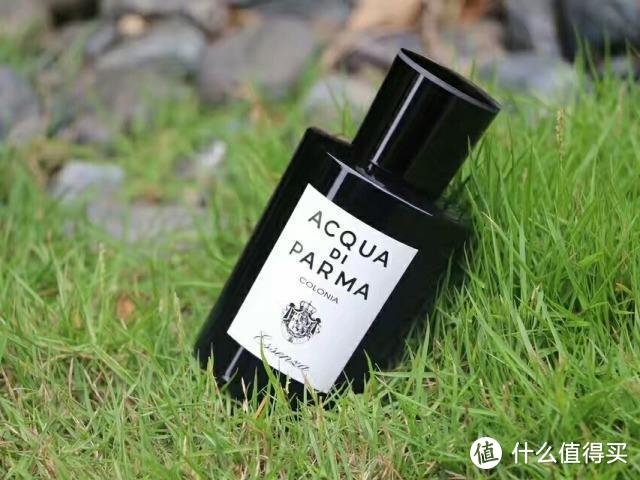 帕尔玛之水 黑调古龙 夏日喷它会让你变得十分干净的古龙香水