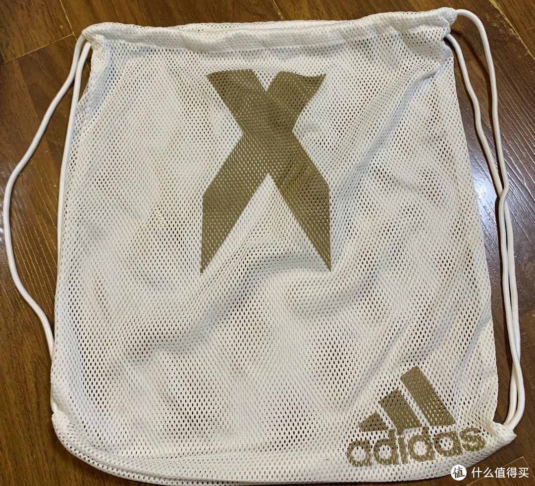 快过光速！ADIDAS X Ghosted+ AG超*级足球鞋入手！