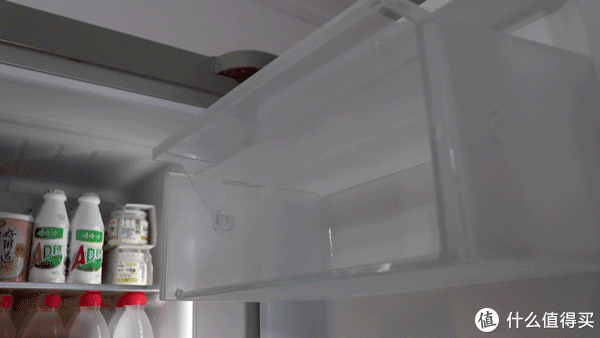 两颗“心脏”的冰箱用起来有多爽？详评博世KFF98AA63C冰箱