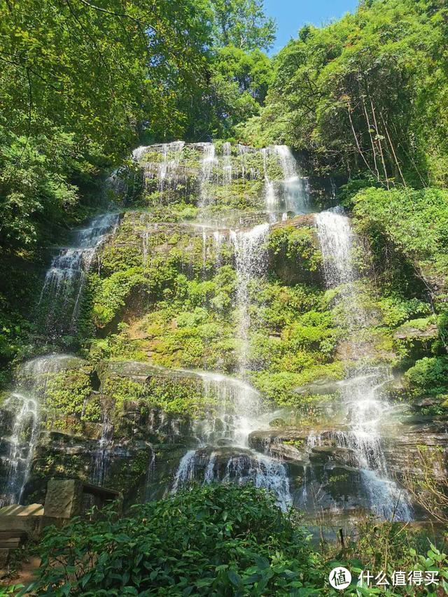 这个离成都仅2小时车程的景区，盛夏只有20多度，人均消费不足300