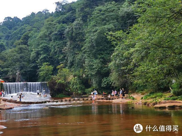 这个离成都仅2小时车程的景区，盛夏只有20多度，人均消费不足300