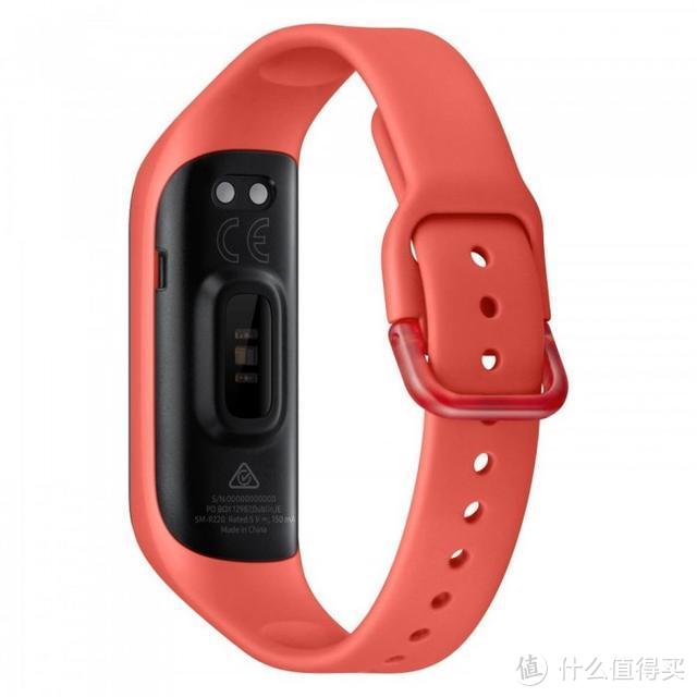 三星发布Galaxy Fit 2运动手环、更大尺寸屏和更长续航