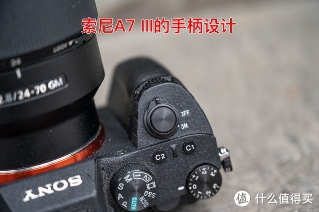 全画幅基准对决 EOS R6 vs A7M3谁是性价比之王