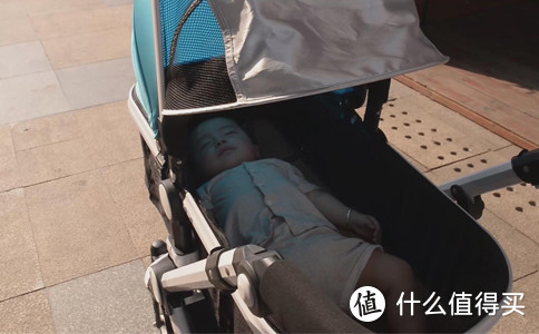 不同月龄的婴儿车要怎么挑选？一篇文章告诉你！