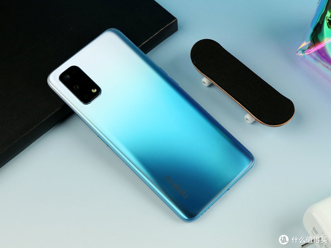 realme X7评测：偏重实用性价比高 普及5G主力军