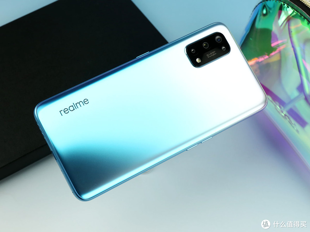 realme X7评测：偏重实用性价比高 普及5G主力军