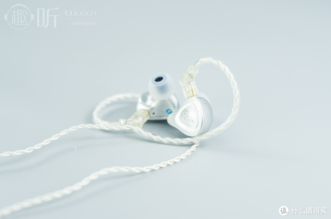 NFAudio/宁梵 NM2+ 入耳式耳机