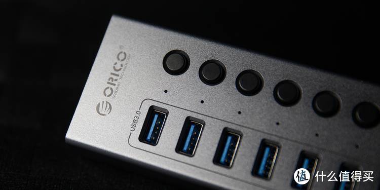 漂亮的不像实力派 ORICO USB3.0集线器