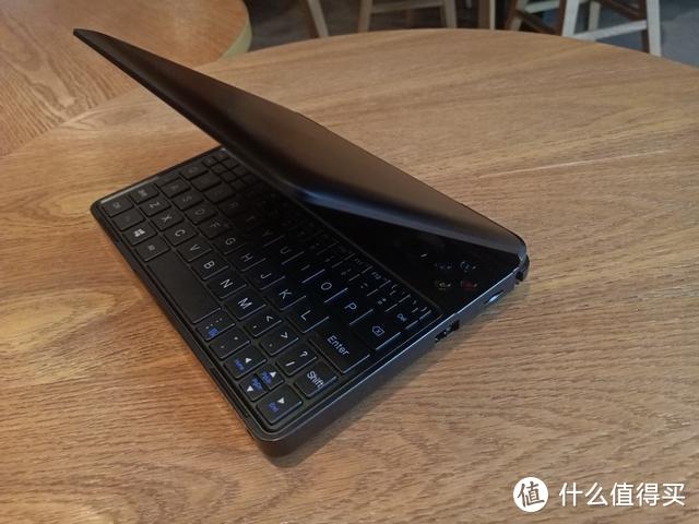 随身畅玩《荒野大镖客2》，GPD WIN Max性能流畅