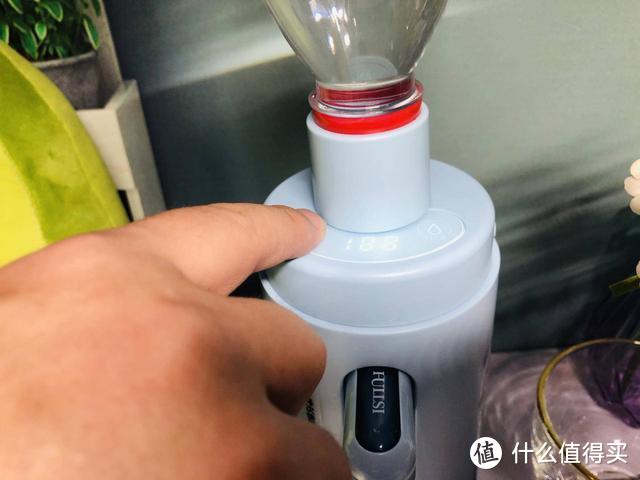 浩诗便携即热式饮水机：4档温控+3s速热，让生活更健康便捷