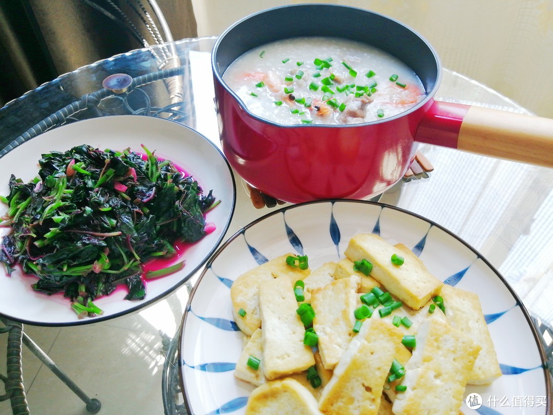 这当妈的真“狠”，只给孩子吃青菜豆腐，竟说有讲究？你看有理吗