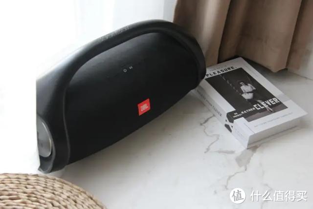 JBL BOOMBOX音箱评测：每时每刻劲歌热舞！