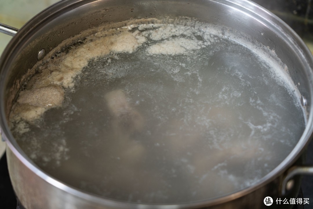 入口的东西一定要注意，能降解农药激素的臻米食物净化机有效保障家人饮食健康