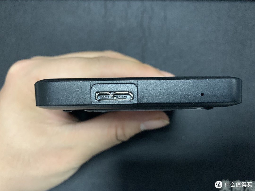 百万销量的移动硬盘：西部数据1TB USB3.0新元素系列京东特供版