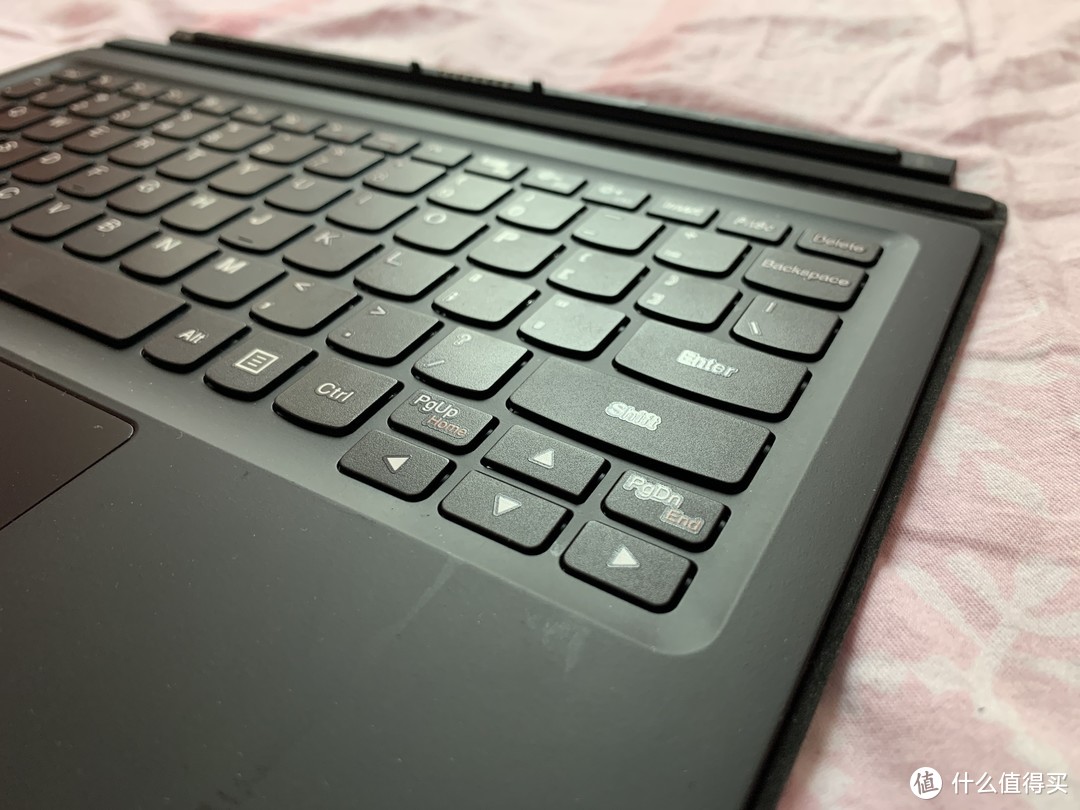 图书馆猿の捡垃圾 联想 (Lenovo) IdeaPad Miix 700 简单晒 