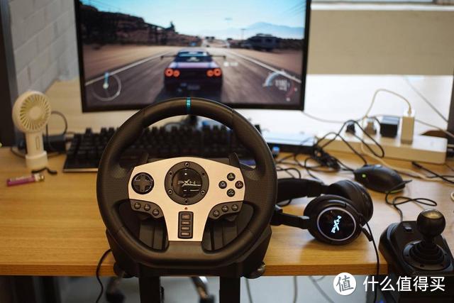 莱仕达V9游戏方向盘在手，办公室也能变成赛道