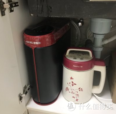 接水远？没地装？这应该是解决你所有痛点的净水器新品类