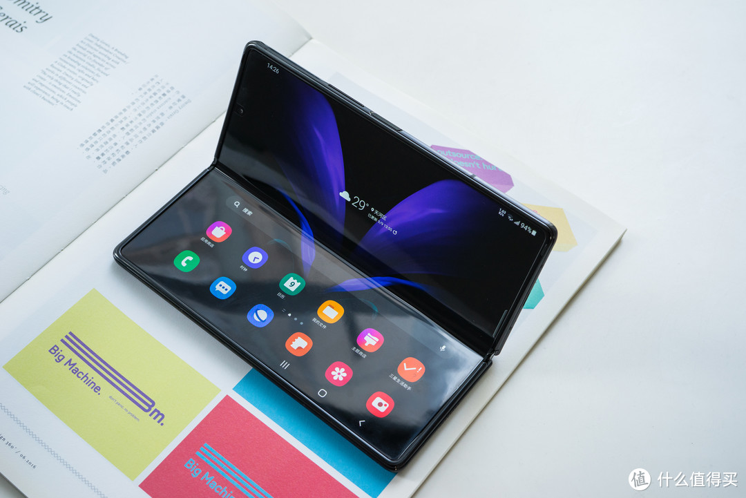 三星 Galaxy Z Fold2 极速上手，折叠屏手机的“Z  世代”