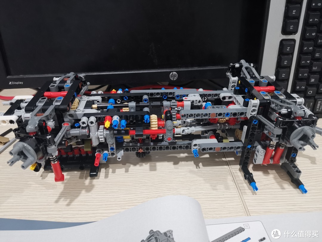 LEGO 机械组系列 42110 路虎卫士越野车 评测