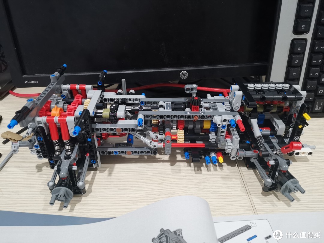 LEGO 机械组系列 42110 路虎卫士越野车 评测